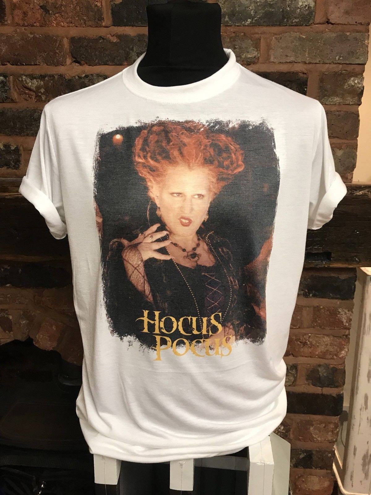 Hocus Pocus Winifred Sanderson Men's & Women's Halloween Shirt Hocus Pocus Winifred Sanderson Men's & Women's Halloween Shirt