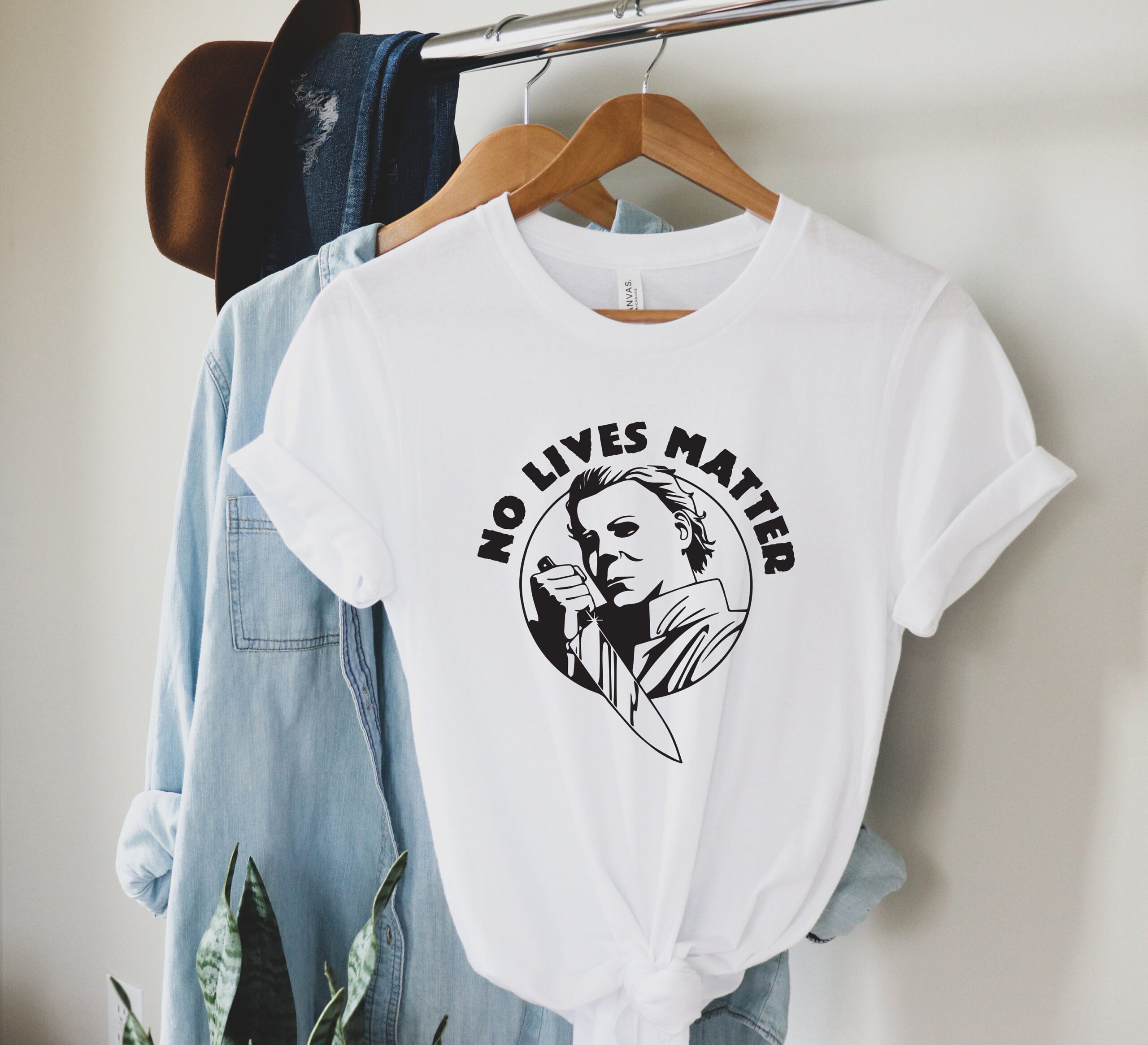 Halloween Michael Myers No Lives Matter T-Shirt Halloween Michael Myers No Lives Matter T-Shirt